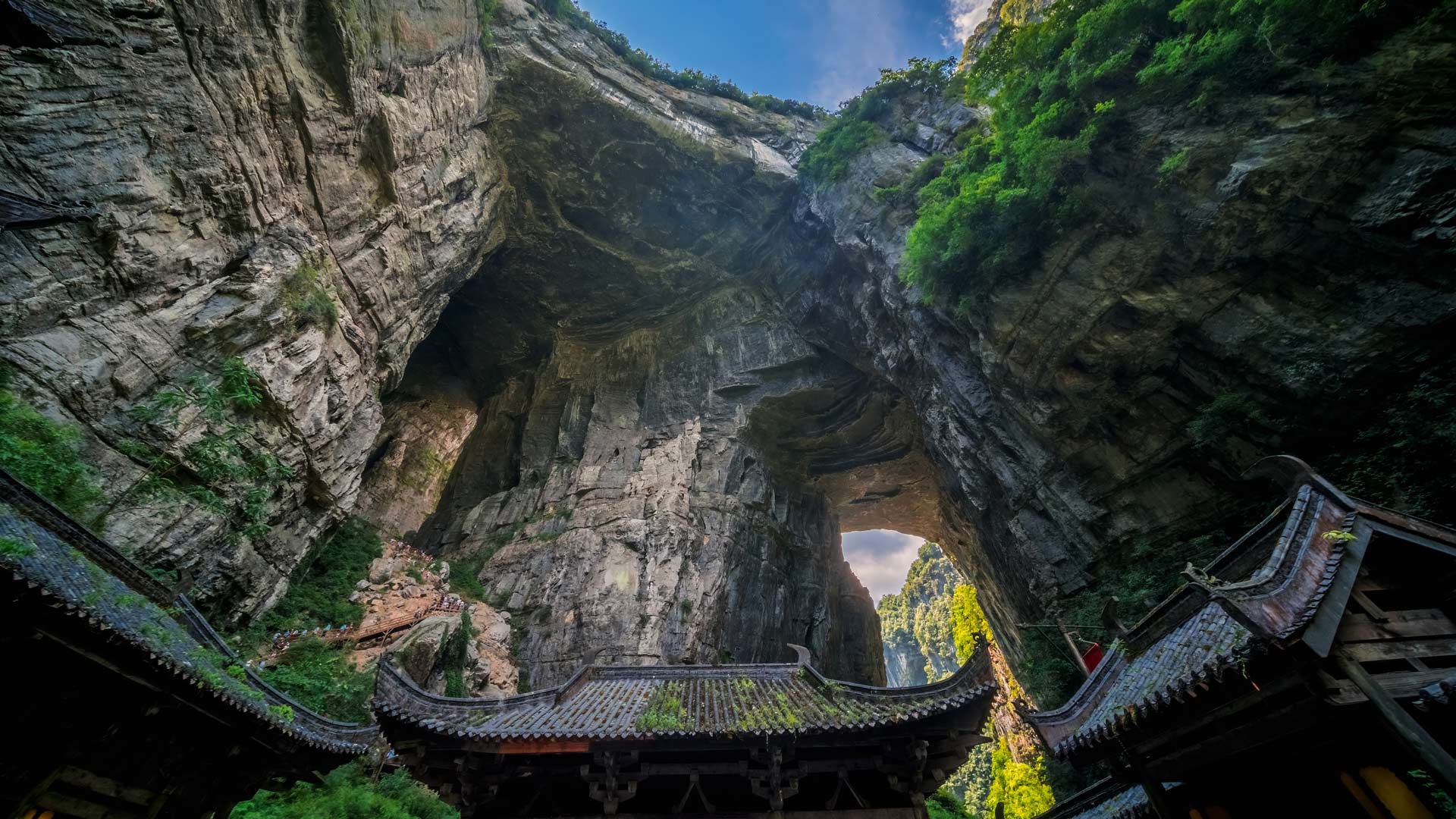红筹架构与境内上市路径的核心差异：A股、港股、美股怎么选